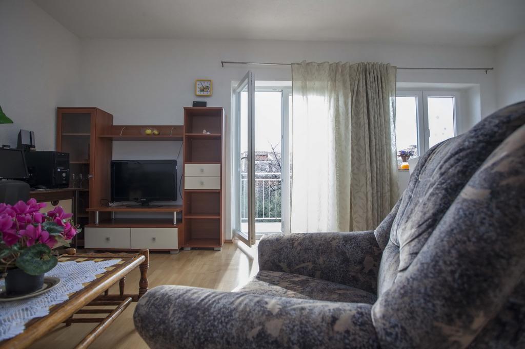 Apartments Dino ماكارسكا الغرفة الصورة