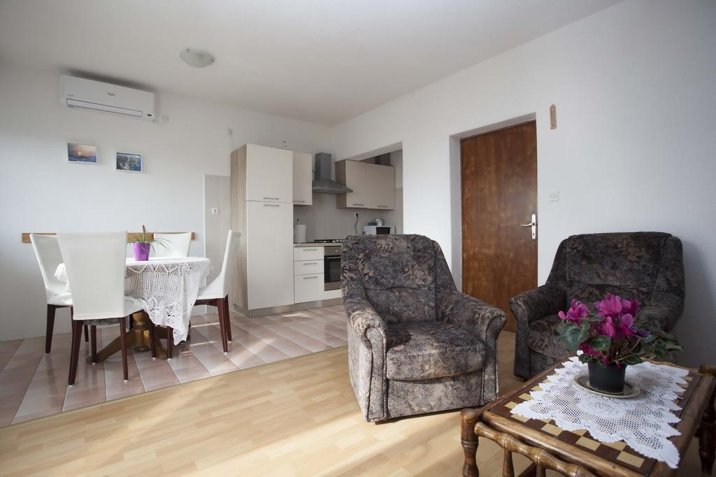 Apartments Dino ماكارسكا المظهر الخارجي الصورة